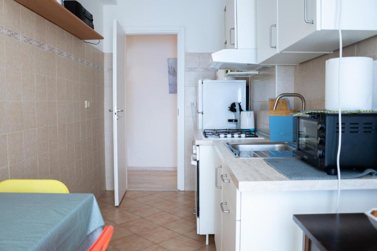 Nonna Pina Guest House Moderno Appartamento Vicino Metro AWifi,Netflix Rom Eksteriør billede